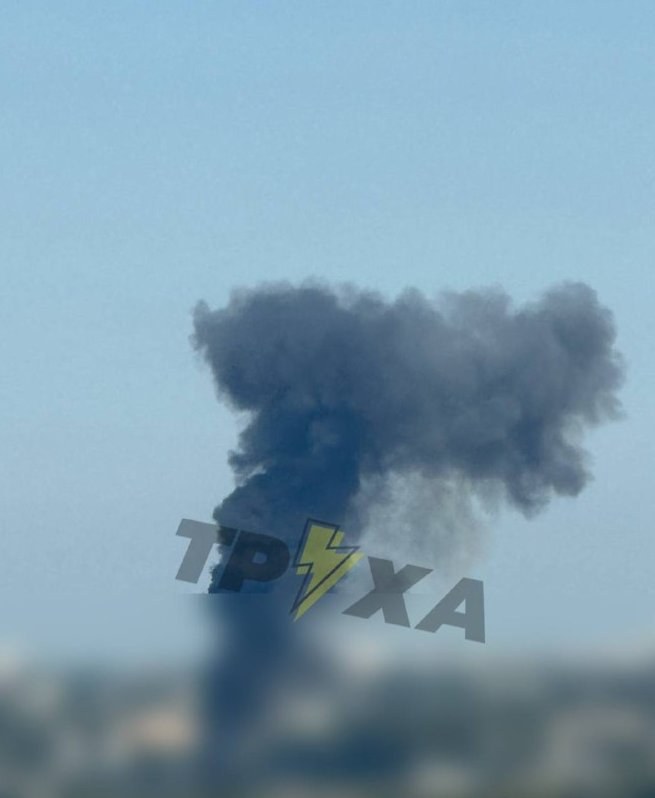 Smoke Seen Over Kyiv Following Explosions — Smoke rises over Kyiv after explosions, with reports of possible strike on N