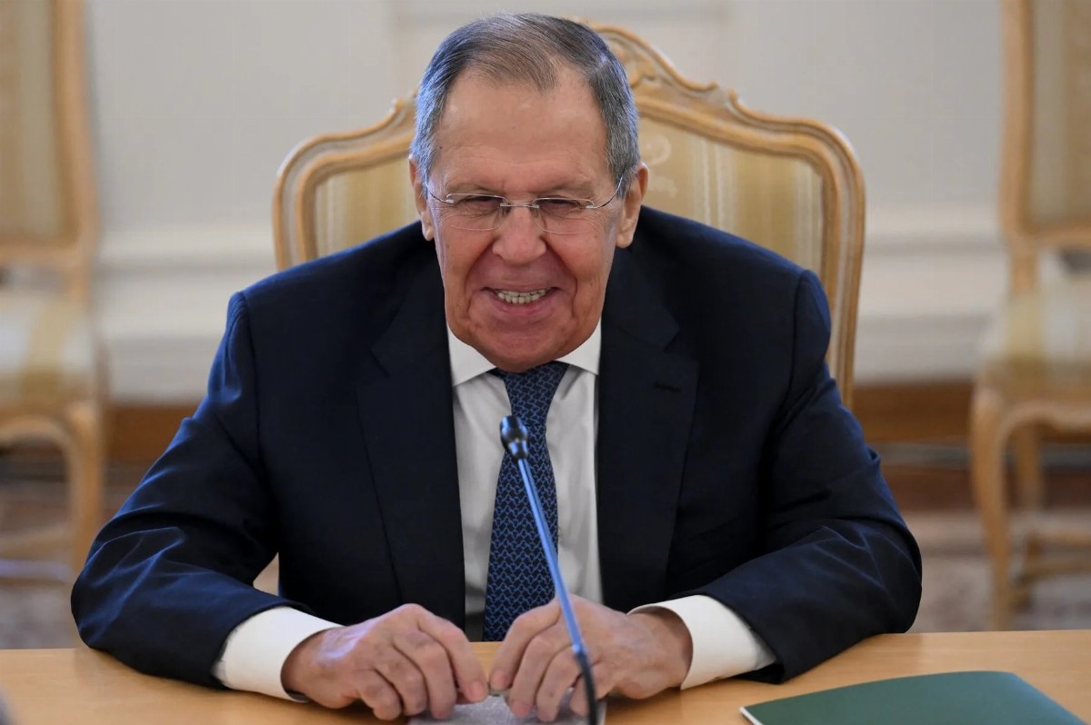 Lavrov Claims US Acknowledges Russian Control in Ukraine Regions — Russia will keep negotiating with the US, asserting t