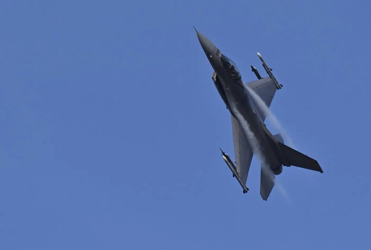 F-16 Fighter Jet Crashes at US Air Base in Germany — An F-16 fighter jet crashed at Spangdahlem Air Base in Germany. The