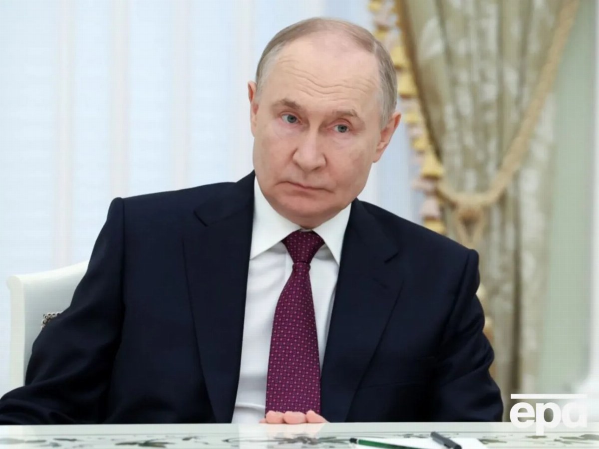 Putin Explains Why Russia Avoids Attacking Ukrainian Leadership — Putin stated that he requires 'some people' for negoti