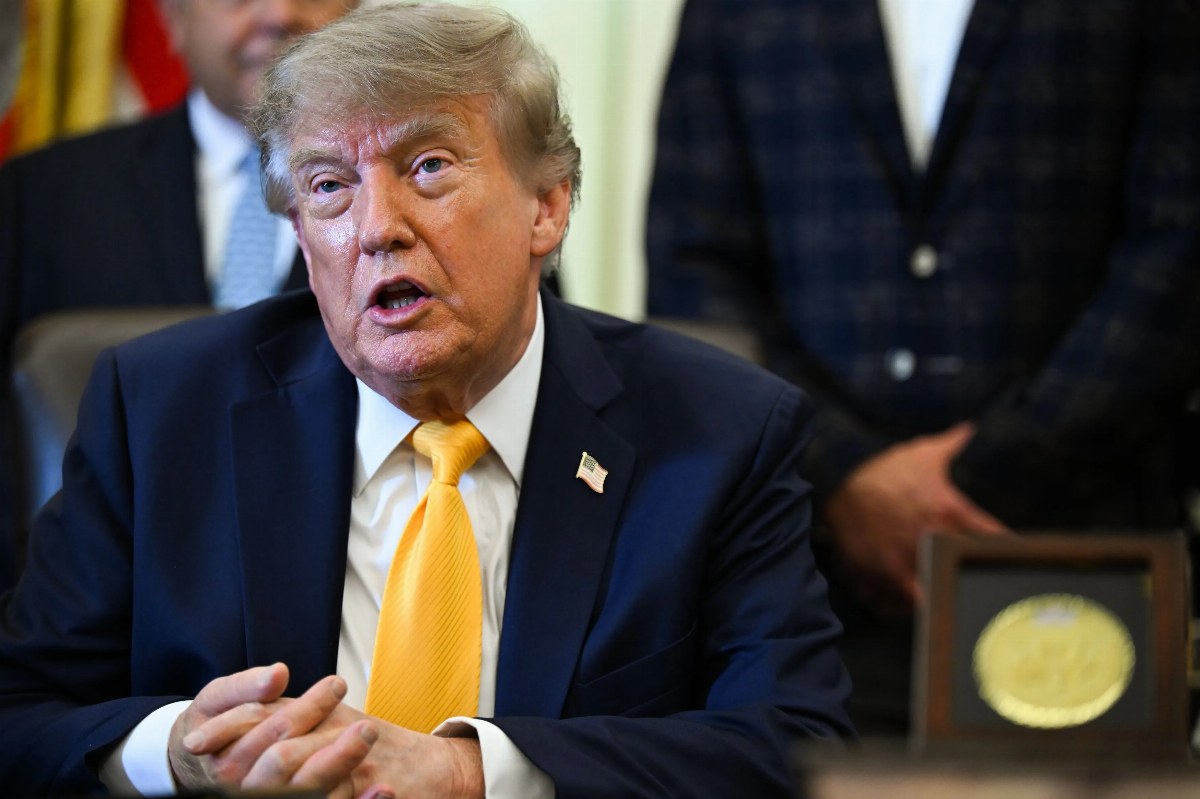 Federal Judge Orders Trump to Allow Journalists Access to White House — A federal judge has directed Donald Trump to per
