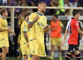 Daniel Bîrligea's Debut Performance for Frosinone in Coppa Italia — Daniel Bîrligea made his debut as a starter for Fros