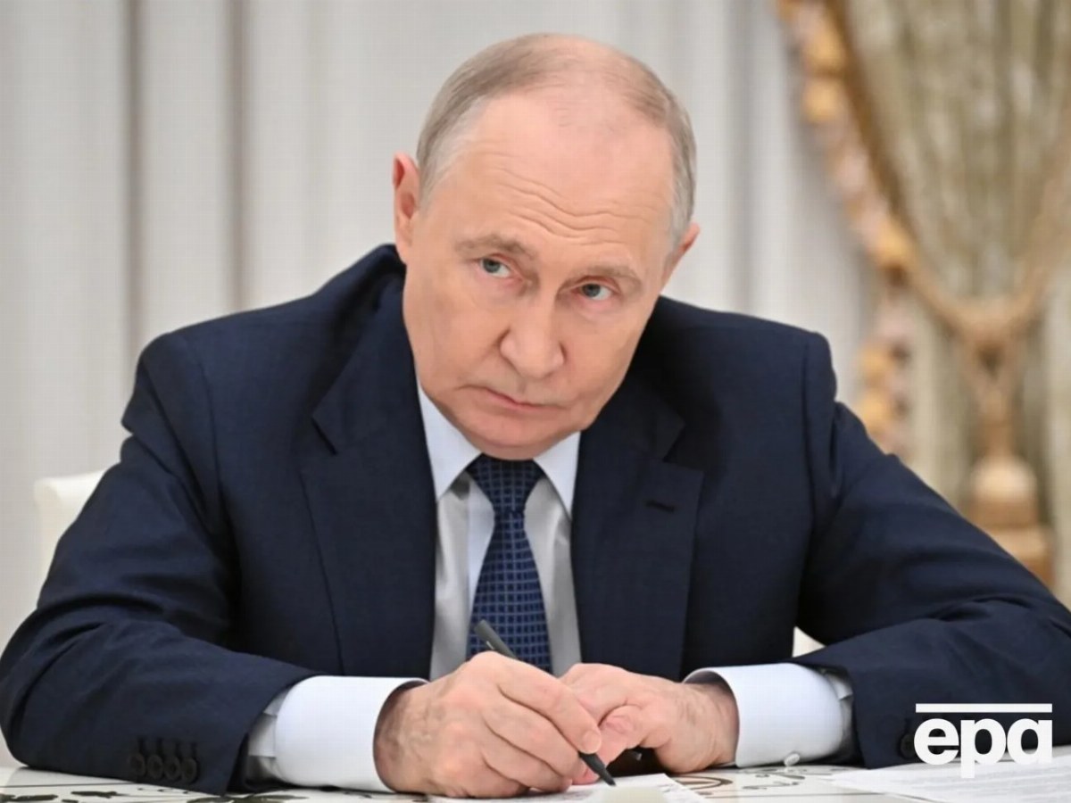 Putin's Ukraine Strategy: Full Victory or Endless War — Experts say Putin aims for complete victory in Ukraine, viewing