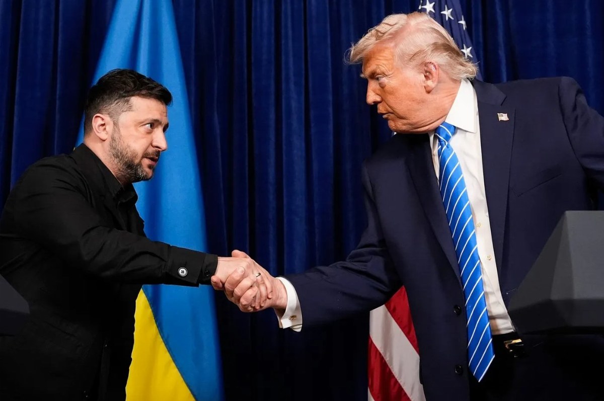Trump Urges Ukraine to Reduce Attacks on Russian Oil Refineries — Donald Trump requested Ukraine's President Zelensky to