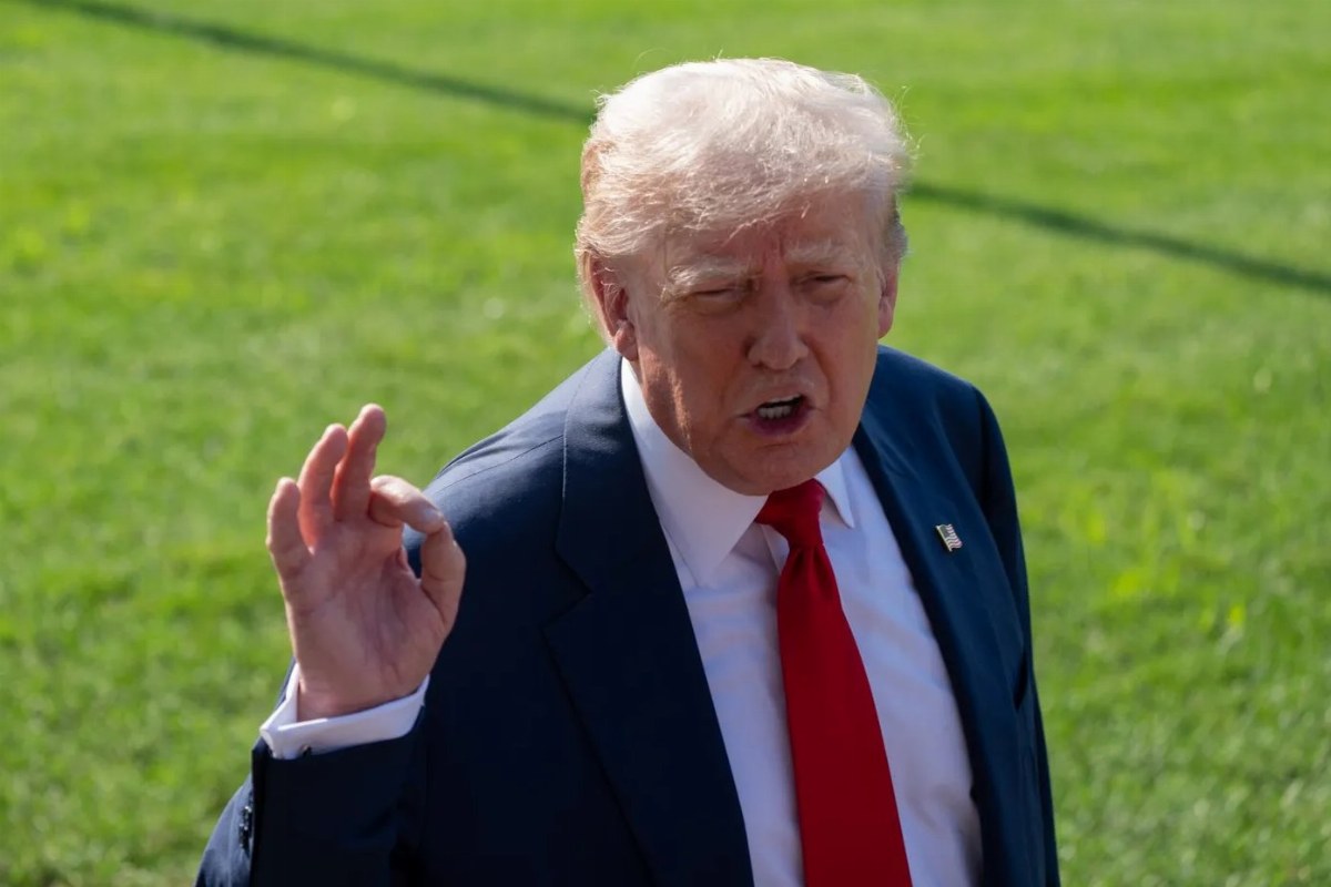 Trump Criticizes Spain's Control Over Ceuta Amid Migrant Crisis — Donald Trump described the situation in Ceuta as "sad"