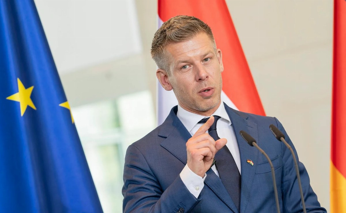 Ukraine Accuses Hungary's Prime Minister of 'Orbánism' Amid Summit Dispute — Kiev reacts to Hungary's Prime Minister Pét