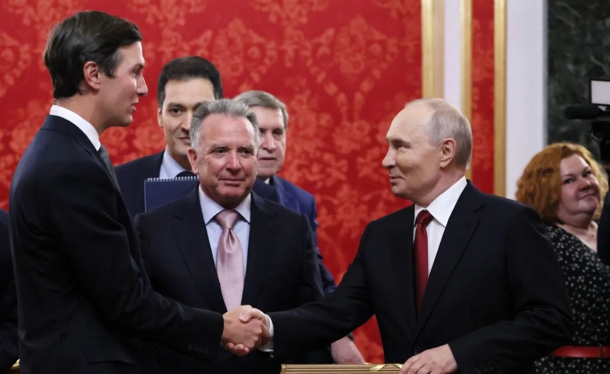 Putin Engages in Three-Hour Discussion with Trump Envoys — Russian President Vladimir Putin met with U.S. emissaries to