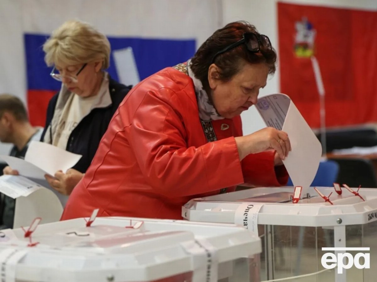 Kremlin Moves to Dissolve 'Second Leg' Political Party Amid Elections — Kremlin aims for societal consolidation supporti