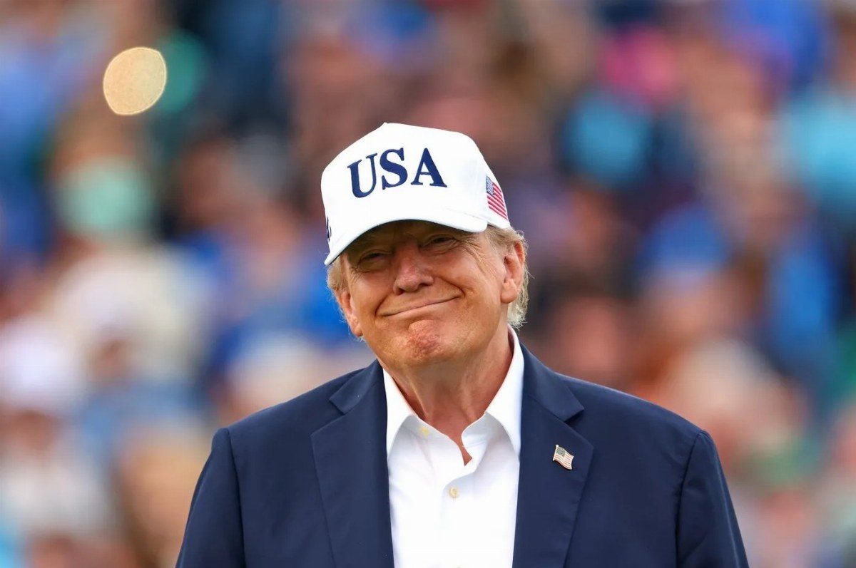 Trump Vows to Eliminate Tariffs on Irish Whiskey After Ireland Visit — During a ceremony in Ireland, President Trump ple