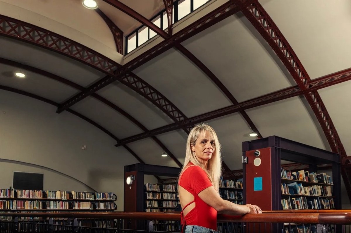 Coral Hart Publishes Over 370 AI-Generated Books Amid Controversy — South African author Coral Hart has released nearly