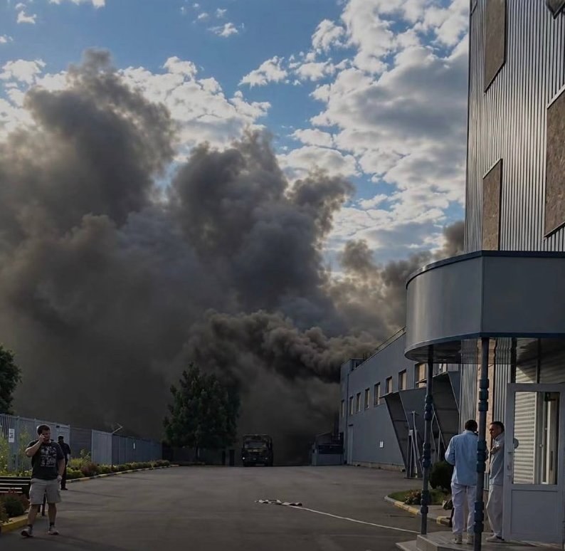 Russian Forces Destroy Kusum Pharmaceutical Plant in Sumy, Employee Killed — Russian military strikes led to the destruc