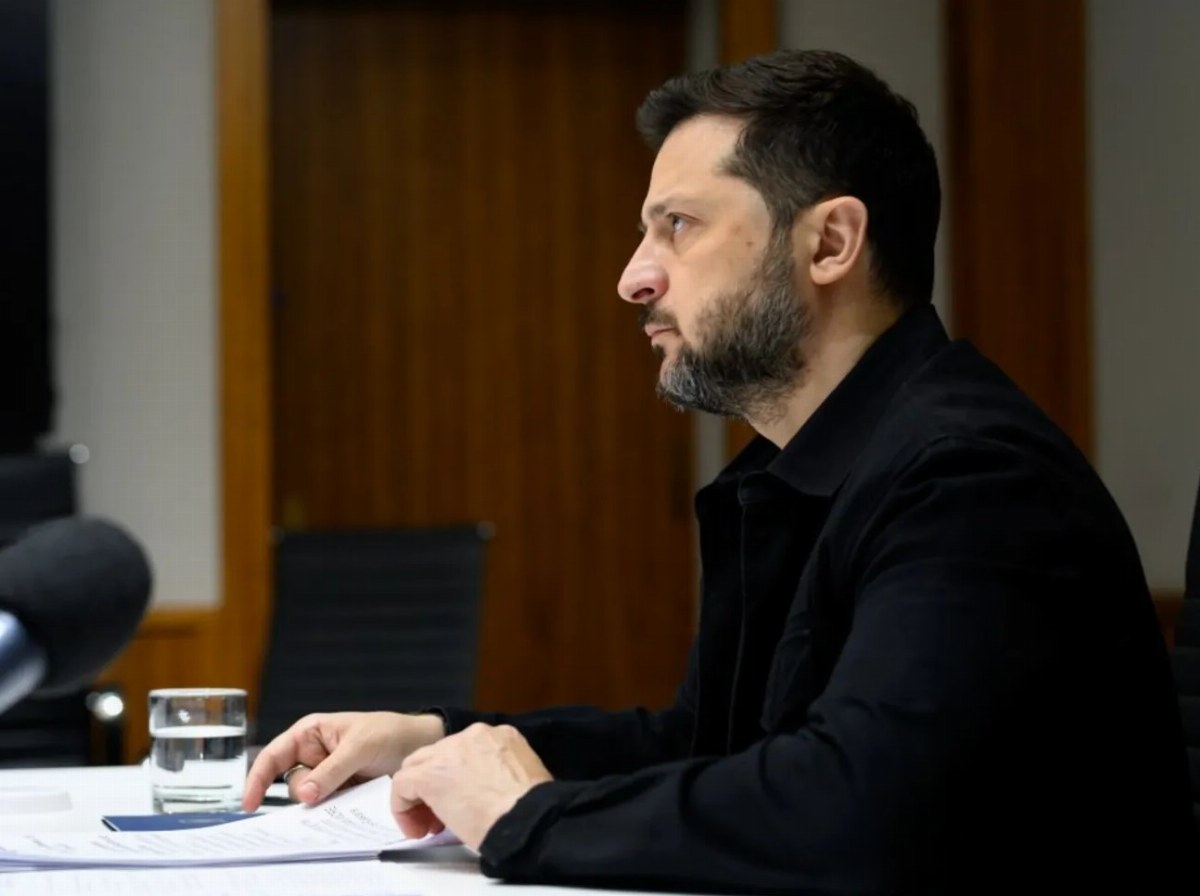 Zelensky Urges US Senators to Pressure Trump Amid Tensions Over Starlink — Ukraine's President Zelensky called on US sen