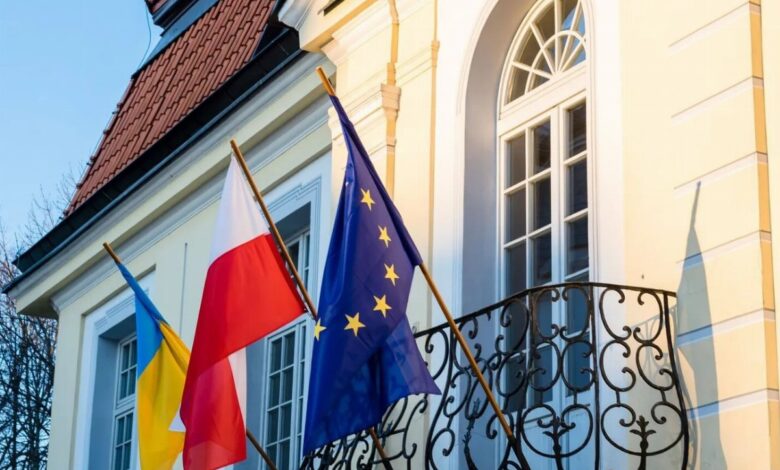 Poland Denies Halt in Military Aid to Ukraine Amid Controversy — Poland's Defense Ministry refutes claims of blocked mil
