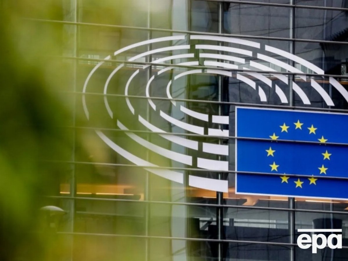EU Approves Major Sanctions Against Russia Focused on Defense Sector — The EU is set to officially adopt a new sanctions