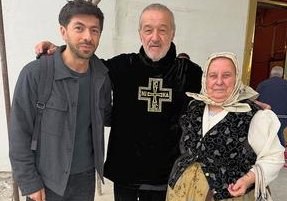 Mircea Bravo's Post Sparks Controversy Over FCSB and Steaua Identity — Actor Mircea Bravo's post featuring Gigi Becali o