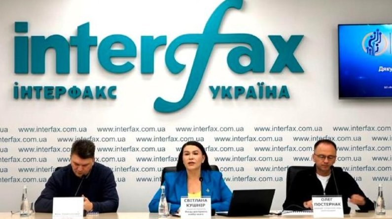 Poll Shows Seven Parties in Parliament, Zelensky and Zaluzhny Lead Presidential Race — A recent poll indicates seven par