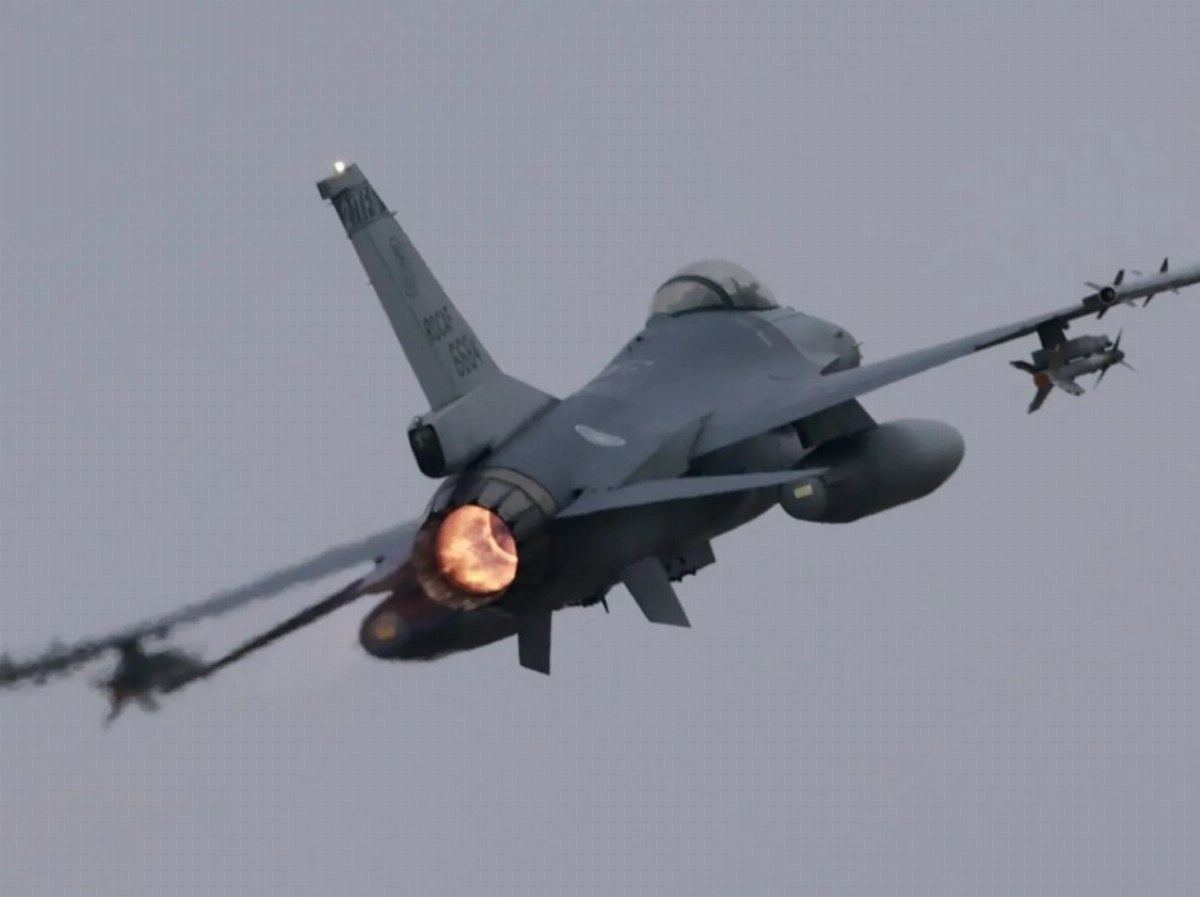 Denmark Supplies Ukraine with Thousands of F-16 Munitions to Combat Shahed Drones — Denmark has expedited the delivery o