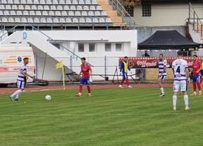 Dramatic Weekend in Liga 2: Injury Overshadows Exciting Matches — Liga 2's 10th round featured thrilling scores, but a s