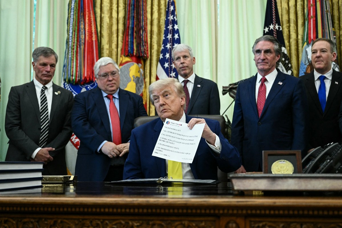 Truth Social Partners with Bloomberg for Accelerated Access to Trump Posts — Truth Social has agreed to sell faster acce