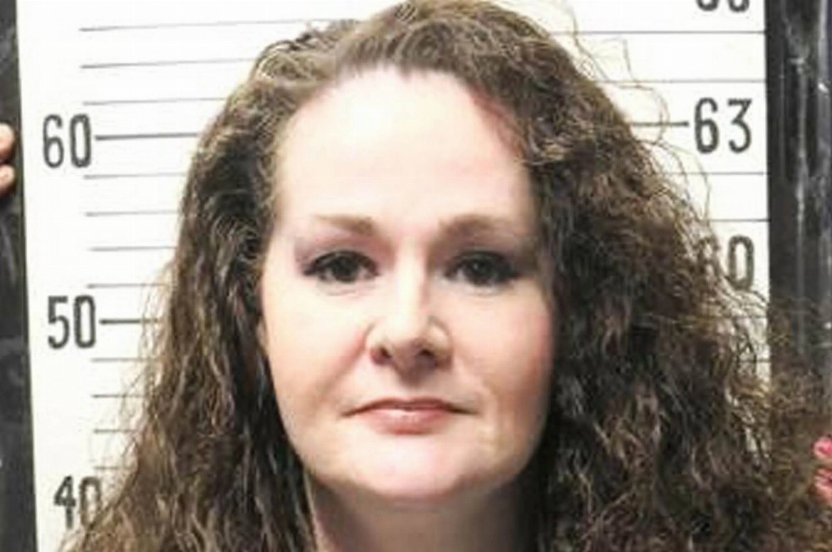 Debate on Christa Pike's Execution Methods Intensifies After Failed Lethal Injection — The fate of Christa Pike, who awa
