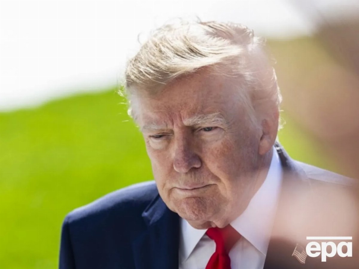 Trump Suggests Putin Wants to End War More Than Zelensky — Trump asserts both Putin and Zelensky desire an end to the wa