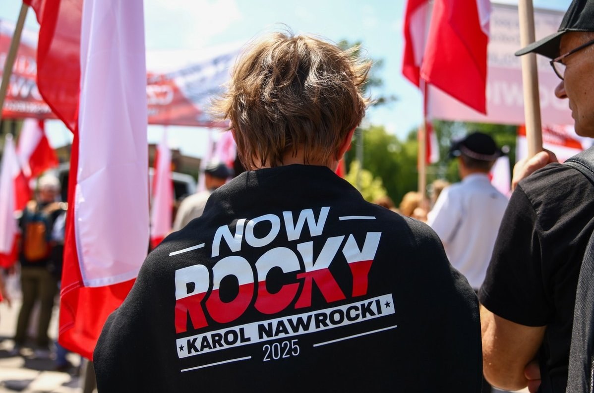 Concerns Raised Over President Nawrocki's Sister's Business Ventures — Maciej Tomczykiewicz questions potential commerci