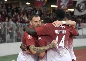 Rapid Wins Dramatic Match Against U Cluj 4-3: Player Reactions — Rapid players reflect on their thrilling 4-3 victory ov