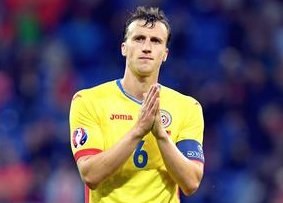 Edi Iordănescu Pays Tribute to Vlad Chiricheș Following Retirement — Vlad Chiricheș announces his retirement from profes