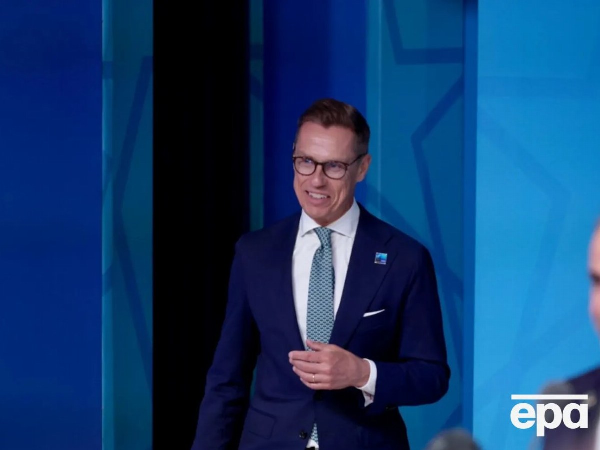 Finland's President Stubb Advocates for Ukraine's NATO Membership Benefits — Finland's President emphasizes long-term ad