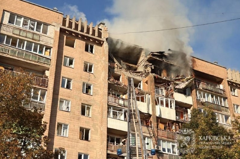 Russian Shelling Leaves Residential Buildings Damaged in Kharkiv — Recent Russian shelling in Kharkiv resulted in signif