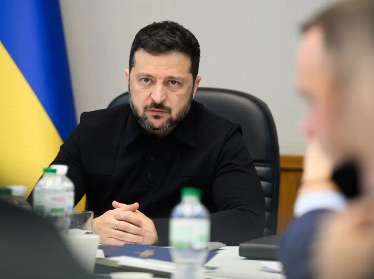 Ukrainian President Zelensky Reports on Russian Drone Attacks and German Chancellor's Visit — Zelensky detailed the rece