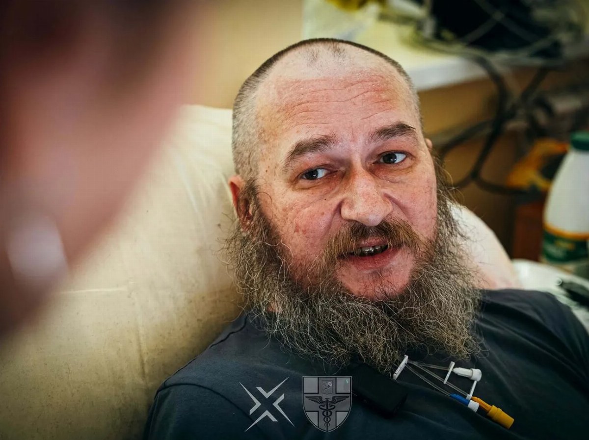 Ukrainian Defender Honored as Hero After 500 Days on Frontline — A soldier who served nearly 500 days at the front and u