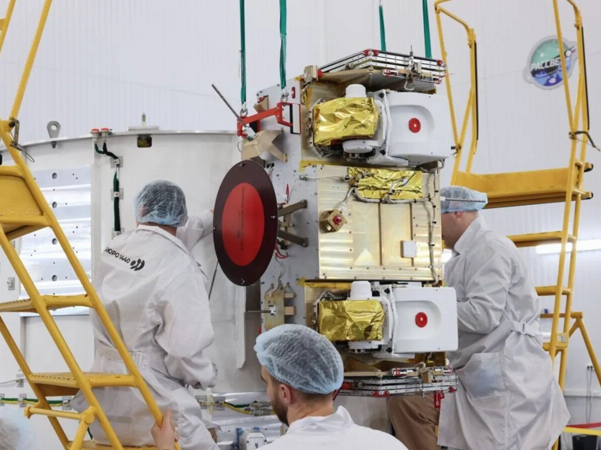 Russia Loses Second Satellite from the "Rassvet-3" Series — Russia has lost its second satellite from the "Rassvet-3" se