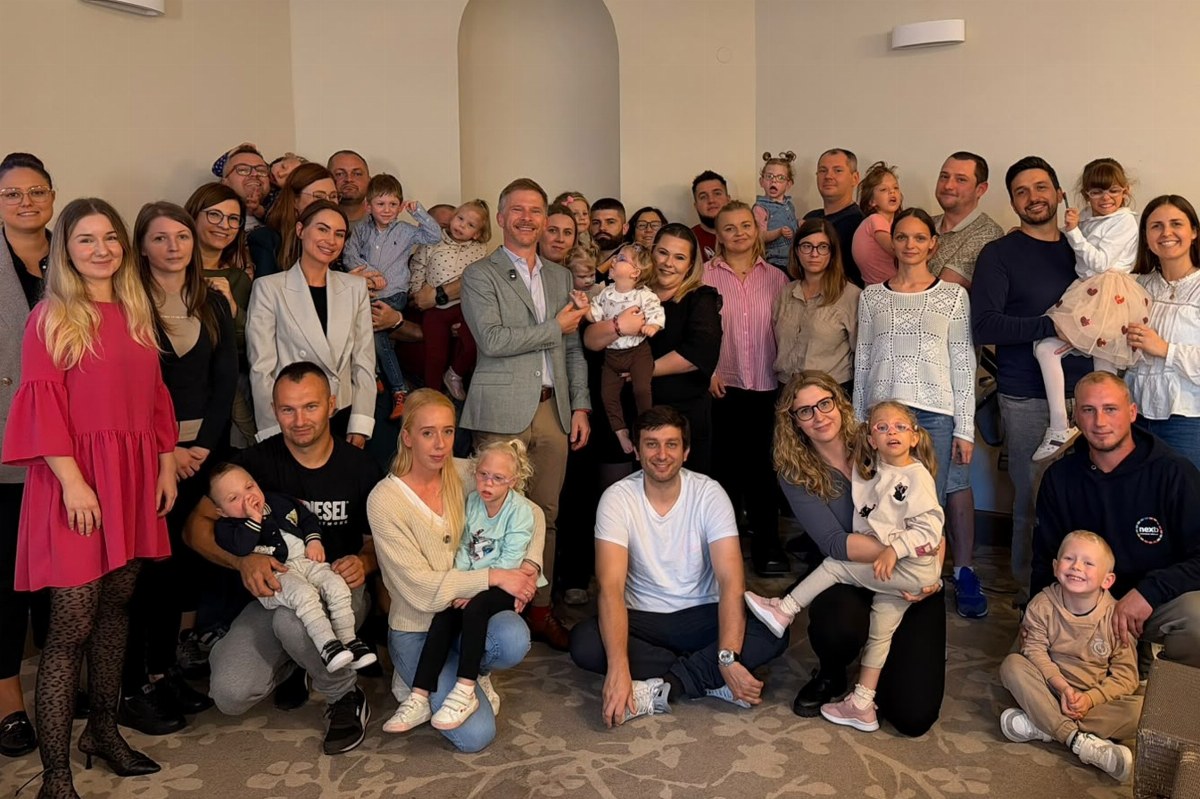 Innovative Gene Therapies Emerge in Poland Amid Funding Challenges — Poland pioneers non-profit gene therapy projects, t