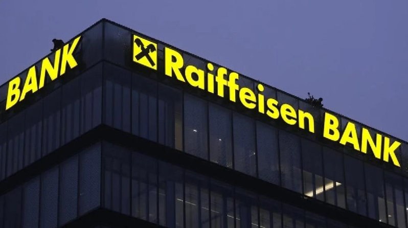 Raiffeisen Bank Conducts Transactions Linked to Russian Defense Orders — Investigative reports reveal that Raiffeisen Ba